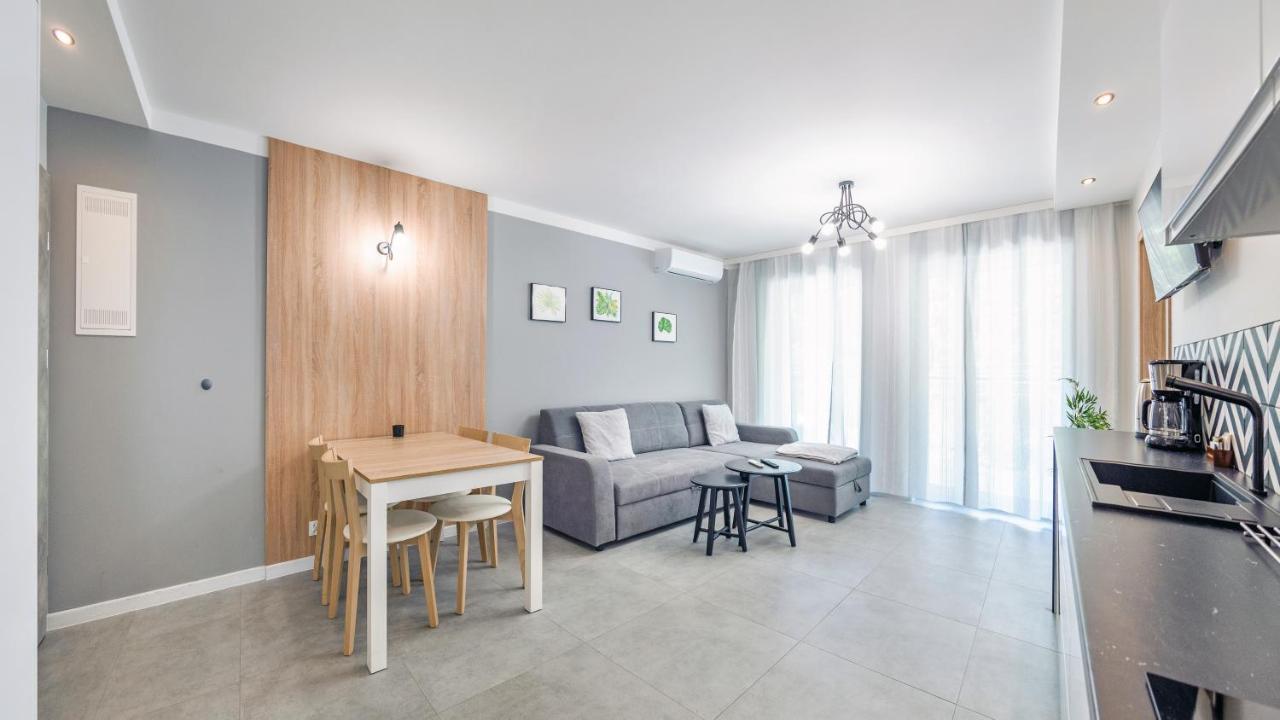 Apartamenty Sun & Snow Baltic Apartments Z Basenem Поберово Экстерьер фото